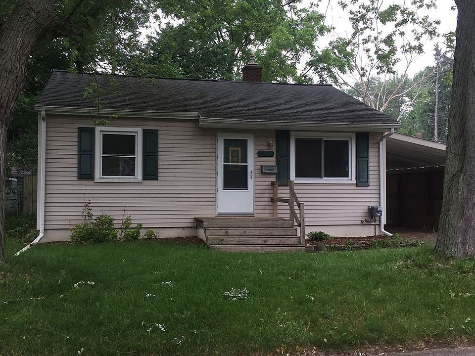 Exterior 1