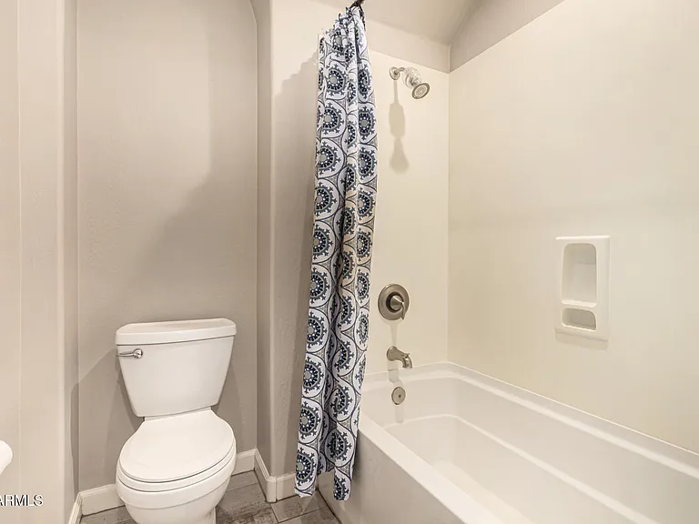 9246 W Molly Ln — Photo 44