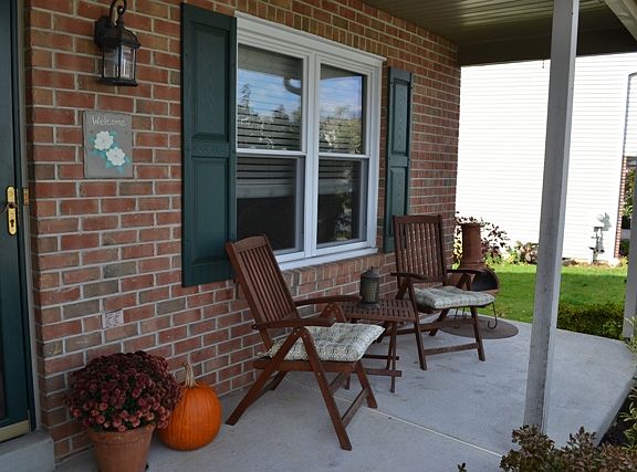 3rd image of 204 Evergreen Ln