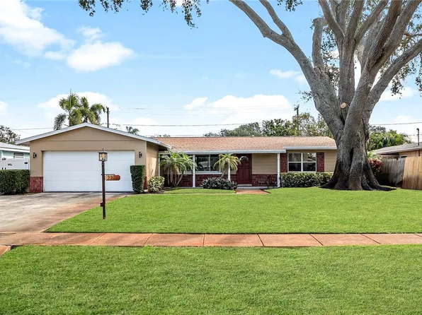 2231 60th Way N, Saint Petersburg, FL 33710