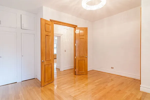 Rented by WAM Partners - William Moses Co. | media 66