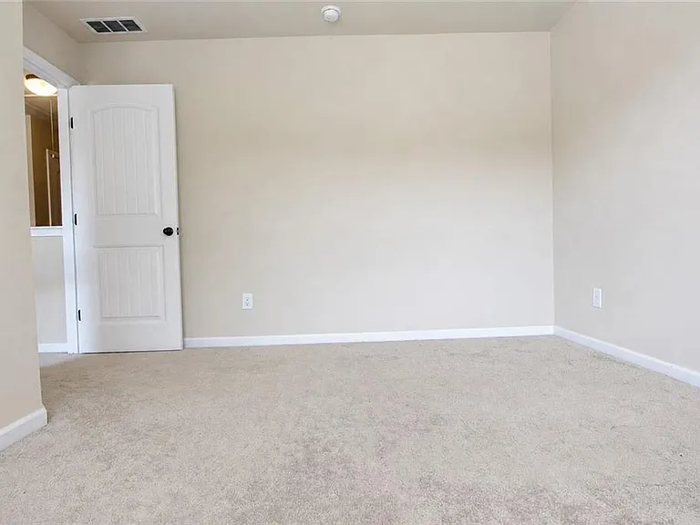 5817 Park Point — Photo 28