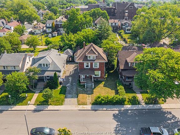 3rd image of 540 Campbell Ave