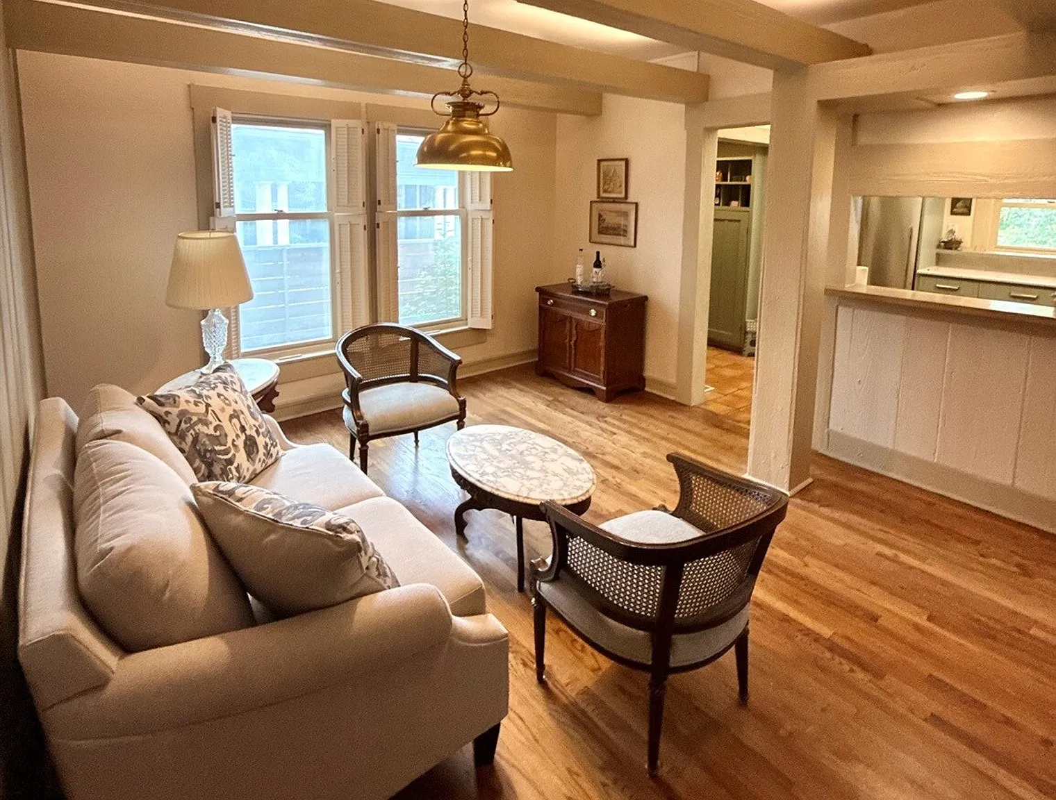 3 bed, 2.0 bath, $4,897 — Photo 3