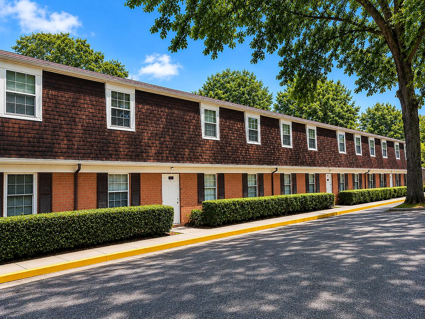 Red Oak Apartments — Photo 3