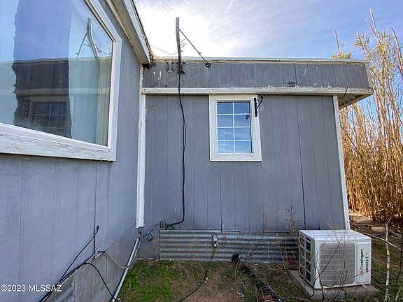 3rd image of 17545 W Quemado Ln