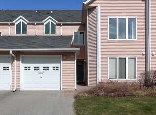 34 Dawson Dr #840, Collingwood, ON L9Y 5B4