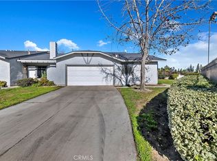 8915 Paddington Dr, Riverside, CA 92503