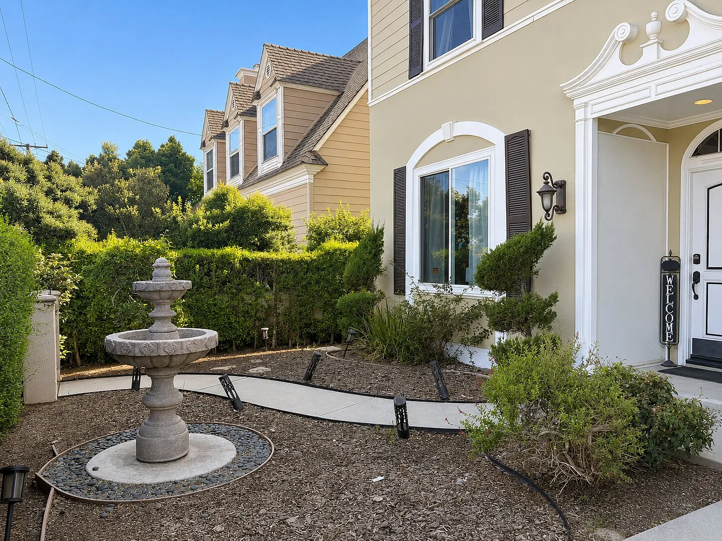 4 bed, 3.5 bath, 2558 sqft, $7,500 — Photo 3