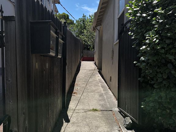 Front Entry Path