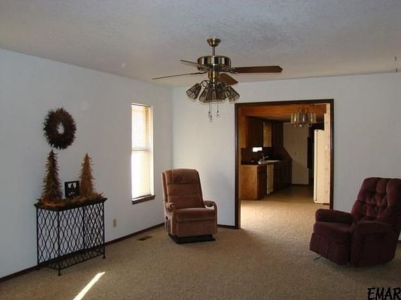 5th image of 3609 Bland Dr