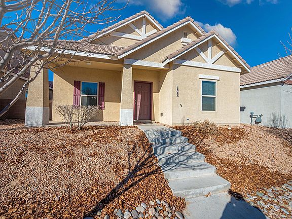 2nd image of 705 Palo Duro Dr NE
