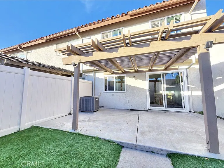 4646 Minorca Way — Photo 23