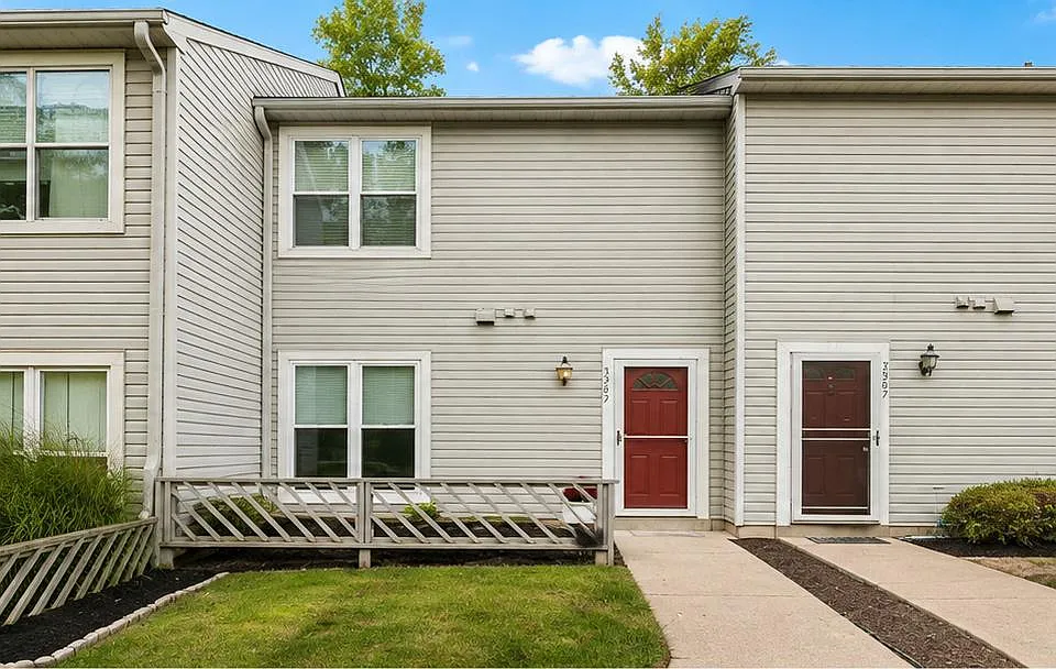 3569 Plumtree Dr #6