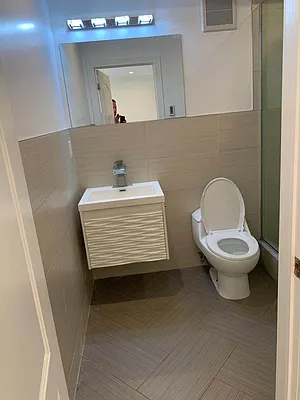 Rented by BuySell Real Estate Inc | media 9