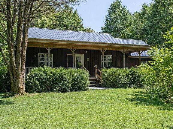 2nd image of 233 Taylor Lake Rd