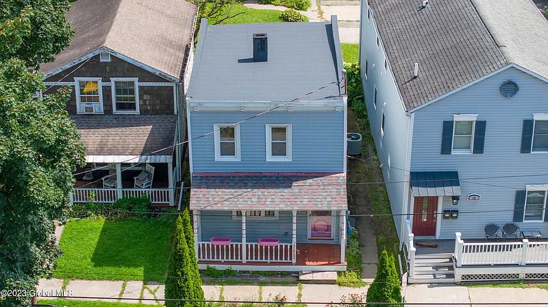 3rd image of 14 E Harrison Street