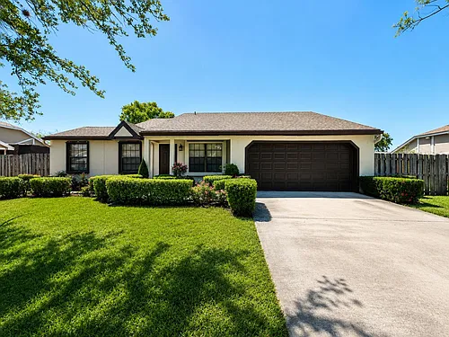 15821 E Wind Cir Photo 1