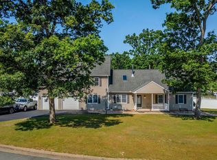 215 Forest Dr, Stuarts Draft, VA 24477