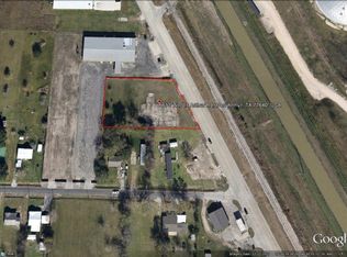 6613 W Port Arthur Rd, Port Arthur, TX 77640