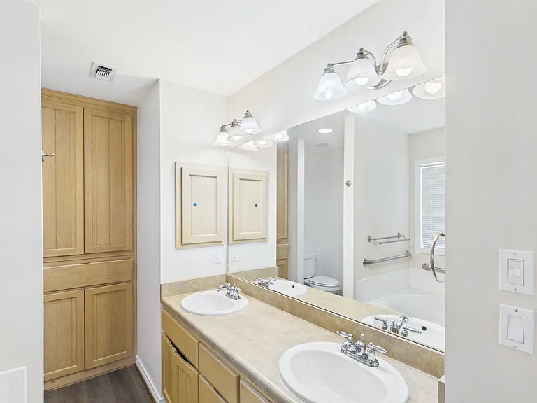1721 Cherrywood Dr — Photo 36