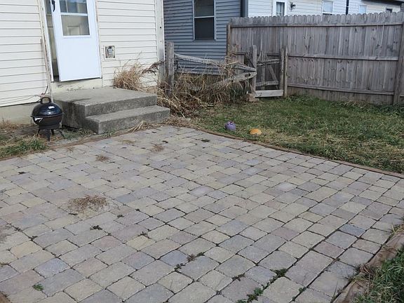 5th image of 3871 Heatherglen Dr