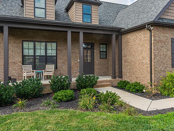 3rd image of 1731 Apple Grove Ln