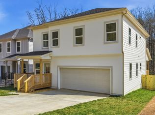 930 Lullwater Rd, Chattanooga, TN 37405