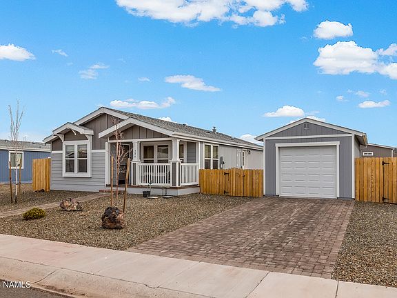 2nd image of 224 N Morse Ave