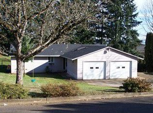 209 NW Canyon Dr, Dundee, OR 97115