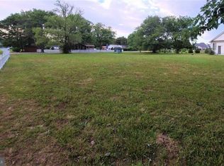 4 Hickman Ave, Ocean View, DE 19970