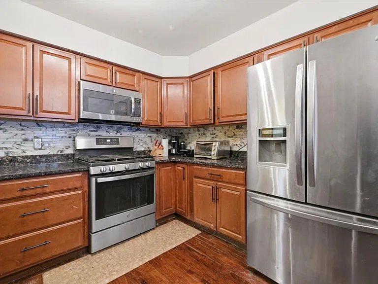 21428 Lundy Dr — Photo 7