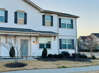 4080 Trenwith Ln, Virginia Beach, VA 23456