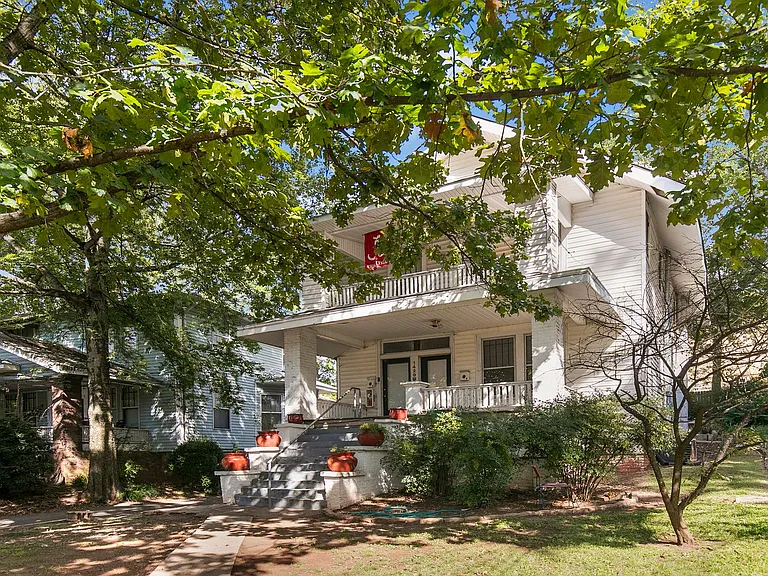 Laurelton Oaks — Photo 15