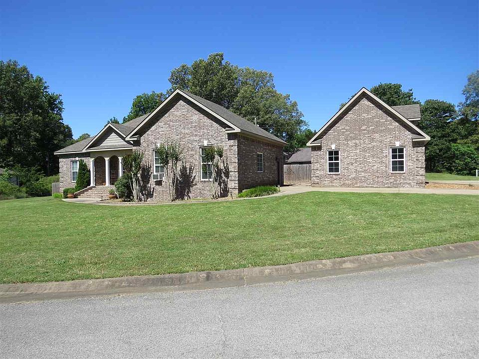 2nd image of 3005 Vista Ct