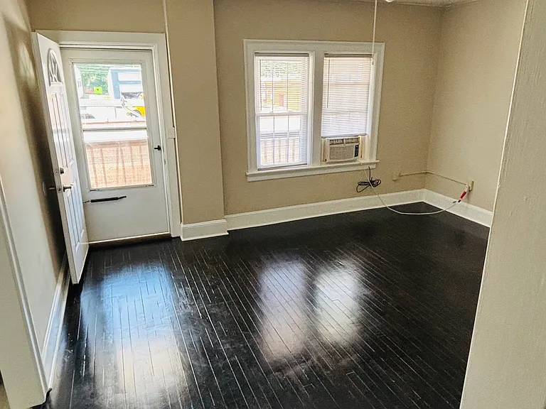 801 N Scales St #2 — Photo 6