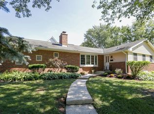 637 Lill St, Barrington, IL