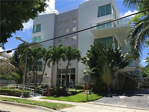2nd image of 1528 Brickell Ave 110 #110A