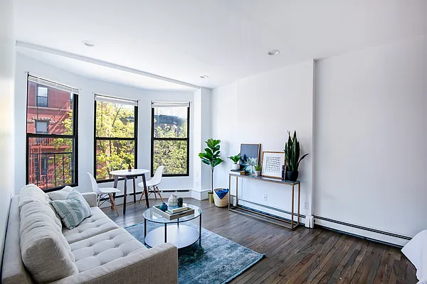 Rented by Compass | media 15