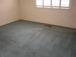 4th image of 1579 Woodland Ct