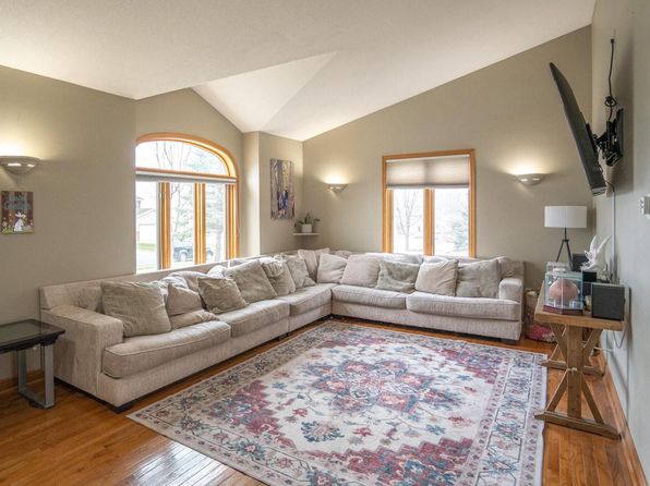 960 11th AVENUE SOUTH South, Onalaska, WI 54650