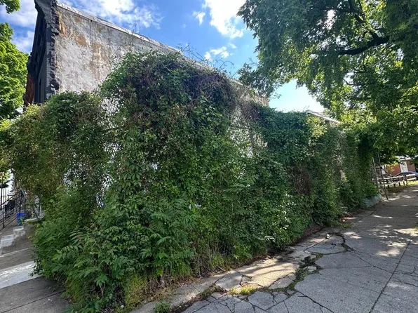 2301 N Cleveland St, Philadelphia, PA 19132