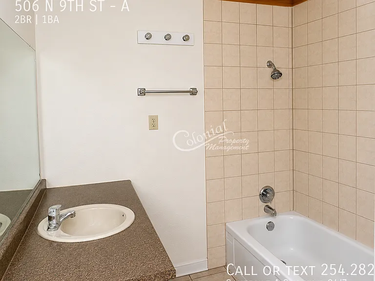 506 N 9th St #A — Photo 11