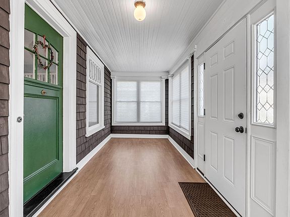 4th image of 31 Wiley Street