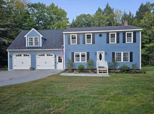 93 McKenny Dr, New Gloucester, ME 04260
