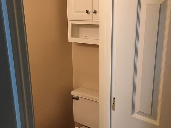 Main Fl 1/2 Bath