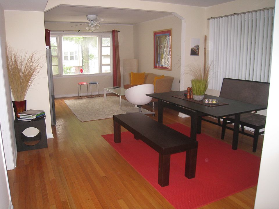 1st image of 3036 N Southport Ave APT 1