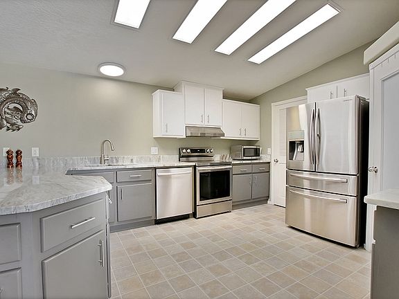2nd image of 15402 122nd Avenue Ct E #7