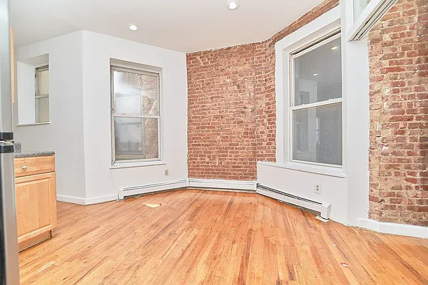 Rented by Living New York | media 11