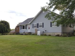 648 W Corning Ave, Peotone, IL 60468